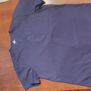 NWOT scrub top